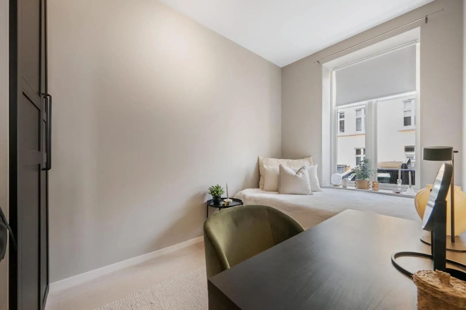 Heimby - 3 Bedroom - Live Stylish In Center Apartment